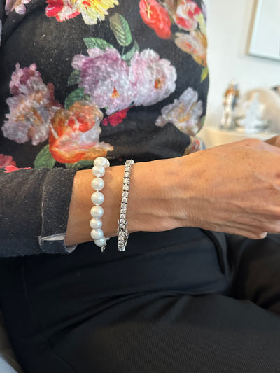 Baroque White Pearl Bracelet - sterling silver clasp