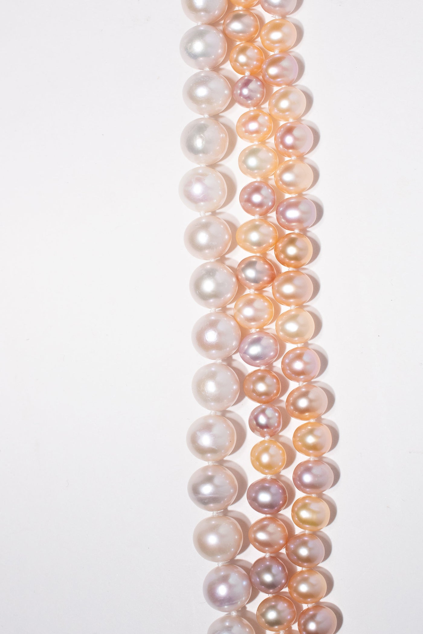 White Pearl Necklace - Natural Baroque