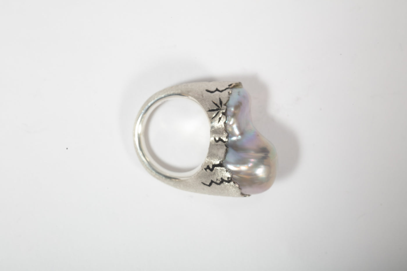 Baroque Pearl Ring: Sterling Silver - 925