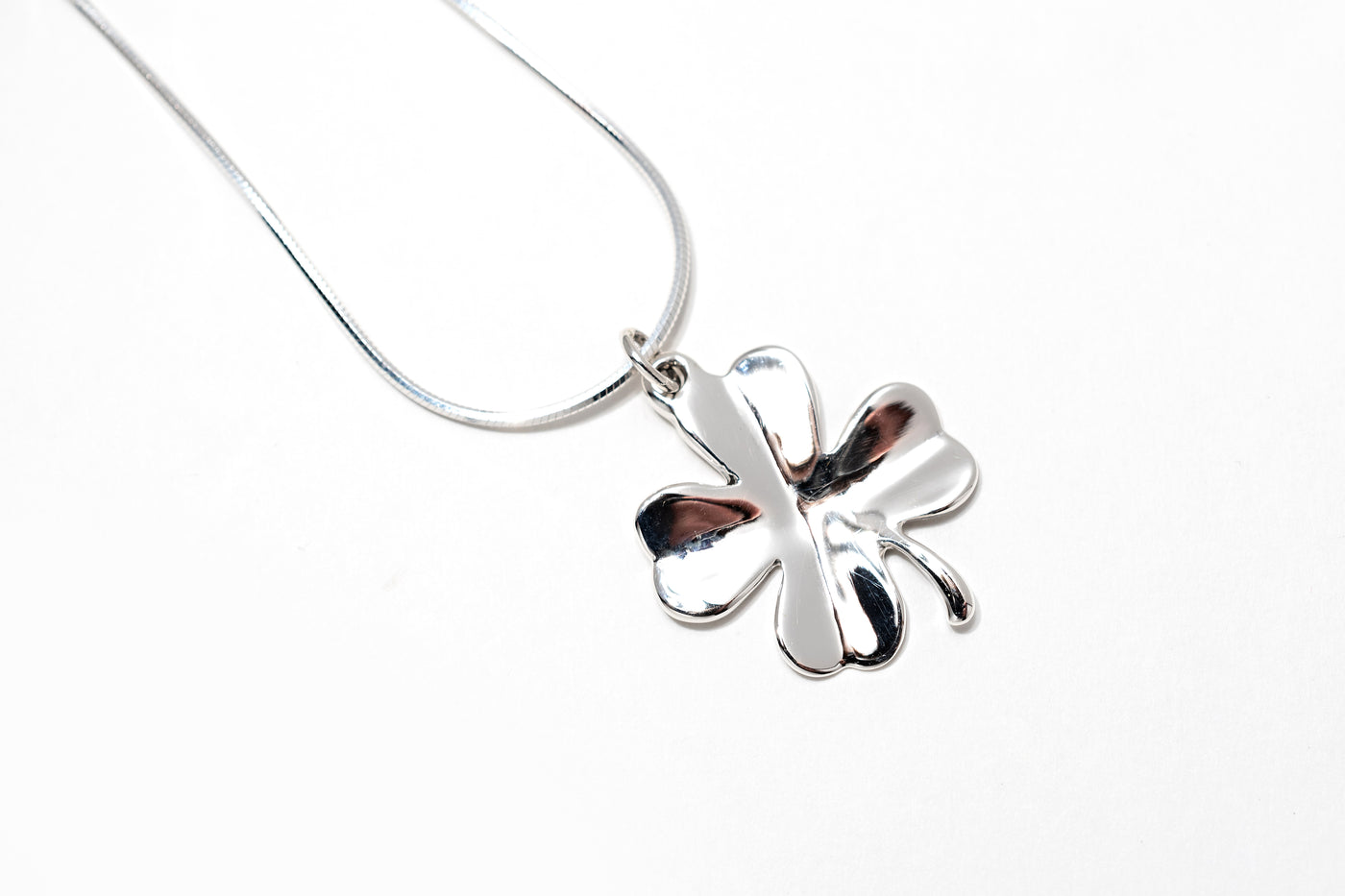 Four Leaf Clover Necklace: 16inch