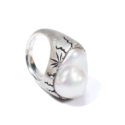 White Elongated Baroque Pearl Ring: Sterling Silver - 925