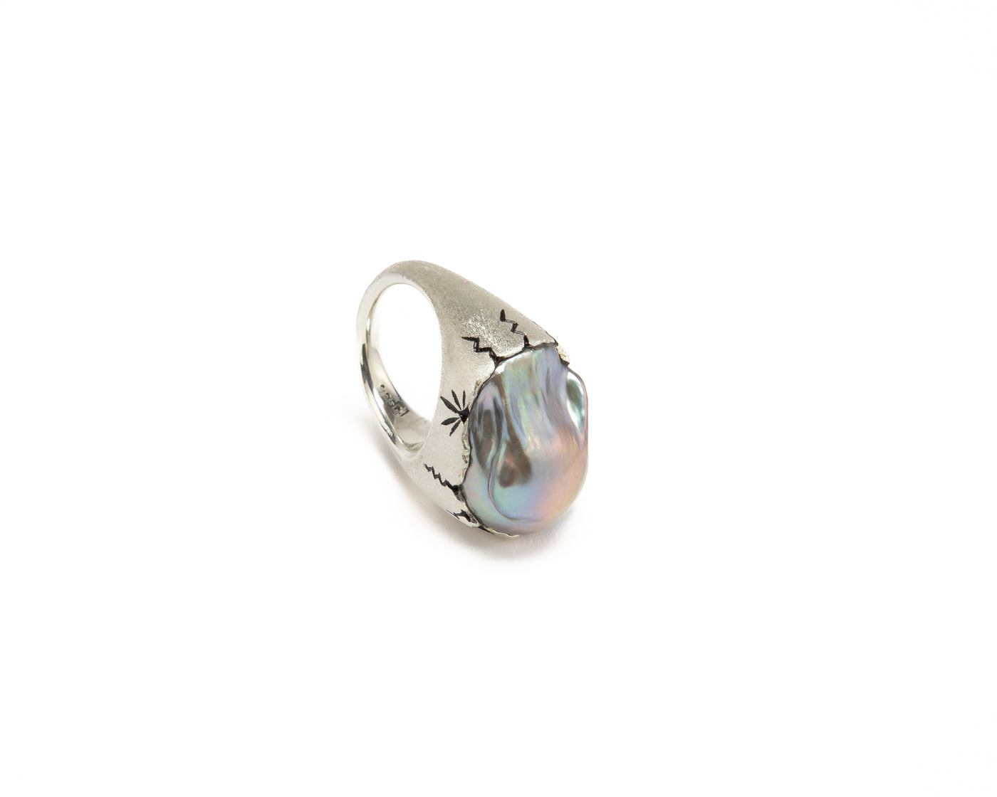 Baroque ‘Wave’ Pearl Ring - Purple/Silver