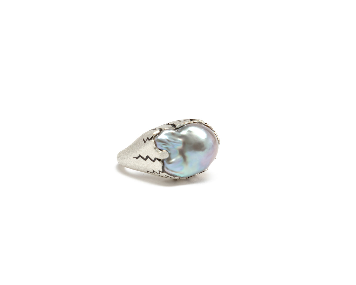 Baroque ‘baby’ Pinky Pearl Ring - Black/Purple