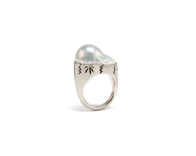 Baroque ‘Ball’ Pearl Ring