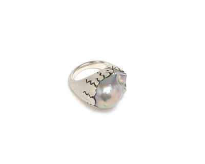 Baroque Pinky Pearl Ring - Pink/Silver