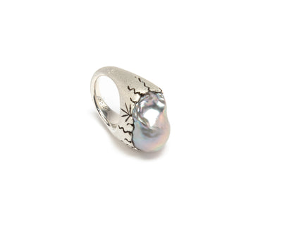 Baroque Pink Pinky Pearl Ring