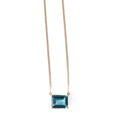 Parrot Blue Tourmaline Gold Necklace