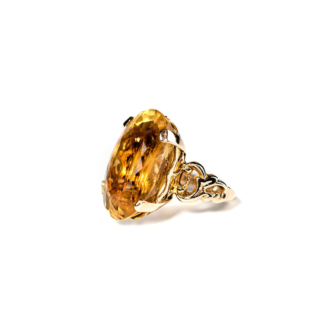 citrine_vintage_ring_left